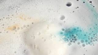 Pearl De Sel Bath Bomb Demo