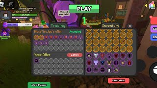 12168 God Pot Mage Helm For Cool Mage Akumas and 31.9 Wars (Roblox Dungeon Quest Trade)