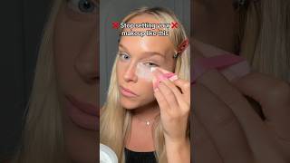 Powder makeup hacks every girl should know! 🩷 #makeuphacks #makeuptips #beautyhacks #settingpowder