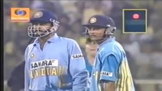 Ganguly vs Flintoff T shirt Removing Face Off Which is best