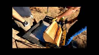 Splitting Oak With Champion 34 Ton Hydraulic Splitter