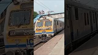 Super 🐥PERFECT 🐤Arrival of Train, pl like subscribe