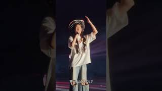 Hold My Hand 4K IU HEREH World Tour LA Part 2 #IU #HEREH #LA #fancam #shorts