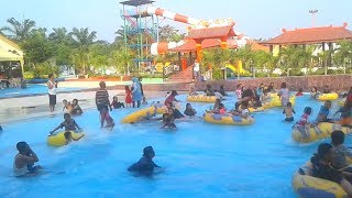 Asik Nya Mandi Mandi dikolam Renang Singapore Land Waterpark Batu Bara