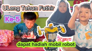 Ulang Tahun Fathir Ke-5 Dirayain Bareng Teman Di Sekolah Dapet Mobil Robot