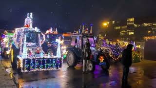 Meeting at the Start of the Illuminated Tractors in Merchtem: Capturing the Atmosphere