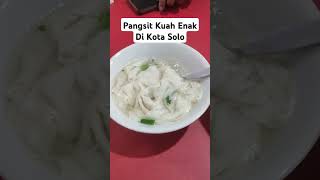 Pangsit Kuah enak dengan kuah kaldu yang mantap di Solo. #food #pangsitkuah #kuliner