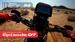 Etape 1, une glissade à 120km/h (INSIDE DAKAR 2024 - EP07)