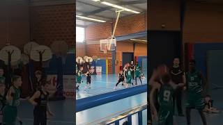 Basket-ball : Arthur à trois points en U13 avec son équipe de Saint-Nicolas