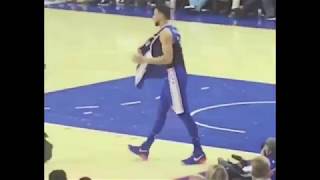 BEN SIMMONS’ JERSEY RIPS OFF (COURTSIDE VIEW)