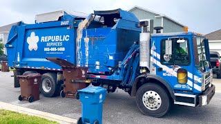 Republic Services Mack MRU Python Garbage Truck