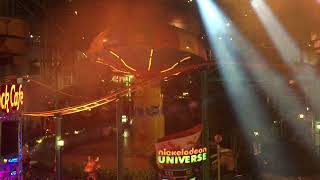 Nickelodeon Universe Light Show