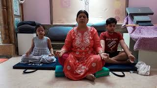 OM Chanting: Dadi with her grand kids #om #omchanting #meditation #yogakids