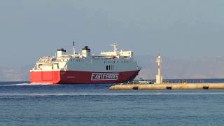 ΘΕΟΛΟΓΟΣ Π προς Άνδρο πρωί / THEOLOGOS P morning departure to Andros isl. - FAST Ferries