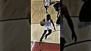 Kawhi Leonard Dunks On Giannis Antetokounmpo | #nbaplayoffs #dunk #kawhi #giannis #fyp