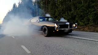 Pontiac LeMans 1969 EPIC 3rd gear BURNOUT SCREAMING x-pipe v8 LS 6.0 swap