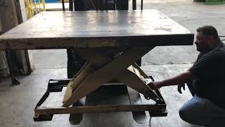 Southworth Hydraulic Lift Table 2,000 Lbs. x 46" x 52" Stock #9198HP