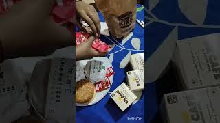 shorts #shortvideo #eating #subscribe