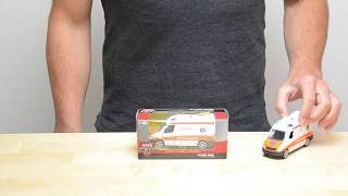 26985 - German Ambulance Van with light and sound