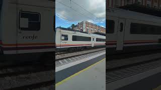 Estación de Tortosa 448 y 470  #ferrocarril #railway #history #renfe #travel #trens #train #rail #go