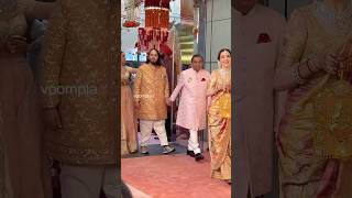 Ananta Ambani का शादी किस Pandit ने कराया और कितना पैसा लिया 🤔 #shorts #mukeshambani #anantambani