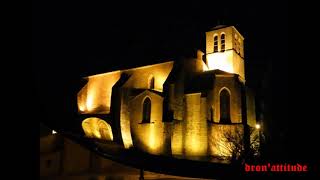 Eglise de Fontès vu de nuit en décembre 2017