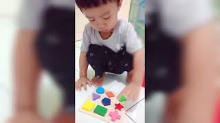 Mainan edukasi anak usia 2 tahun, menyusun puzzle kayu, belajar bentuk dan warna | Senna Fatih