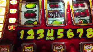 Mazooma Road To Riches Fruit Machine "Invincible R2R Streak"