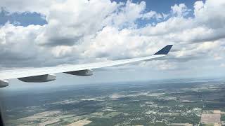 Delta A330-300 landing, DTW