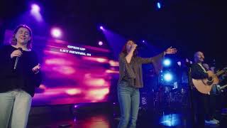 Kim Walker-Smith - LET REVIVAL IN [OFFICIAL LIVE VIDEO]