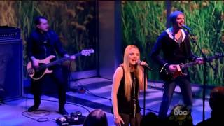 Danielle Bradbery GREAT performance on 'The View'