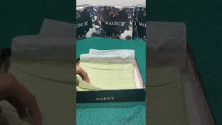 Unpacking mahnur by Mahrukh 3pcs unstitched part-4