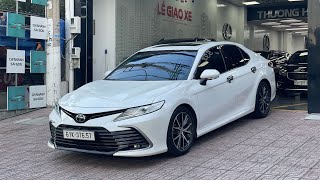 Hàng Tuyển | Toyota Camry 2.5Q 2022 Trắng mang Form mới nhất | Xe một chủ, đi 3v9 km.