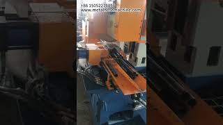 Fully automatic pipe cutting machine with automatic loading and unloading device