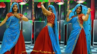 मुरली गजब बजाई कानूड़ा कदम की बैठ डाली पे || सुपरहिट डीजे सॉन्ग || #djsong #dance #viralvideo 2024