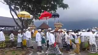 Ulundanu temple - amazing Bali