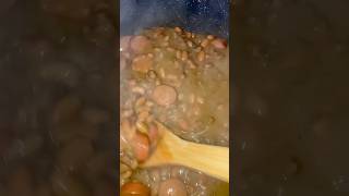 Cooking Pinto Beans & Sausage #homecooked #southerncooking #budgetcooking #foodshorts