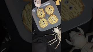 Celebrate Halloween with a spooky twist!🎃 Check the full recipe on my channel! #spookysnack #shorts