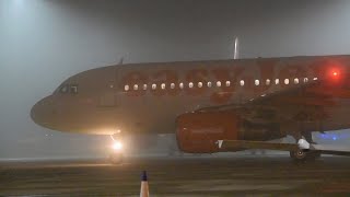 ✈ EasyJet A319 Start up & Taxi in Thick Fog at London Southend!