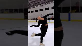 New spin entry?👀✨ #iceskater #iceskating