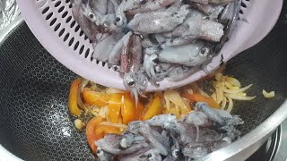 HOMEMADE RECIPE | GANITO GINAWA KO SA PUSIT SUBRANG SARAP PALA SARAP ULIT ULITIN | ADOBONG PUSIT