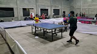 Popong VS Heru MMC dalam Pertandingan Tenis Meja