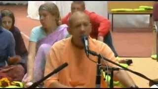 Bhaktivaibhava Swami leads a Krishna Bhajan - Kirtana Mela 2012, Germany