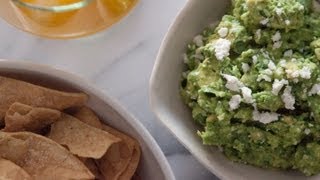 Gaby's Spicy Cheesy Guacamole