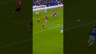 هاري مغواير أفضل مدافع في العالم بيعمل اسستات #harrymaguire #shorts #shortsvideo #video #funny #fun