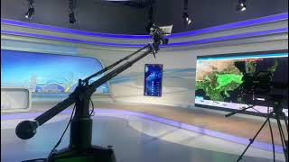 SEEDER ROBOTIC CRANE + TRIPOD SYSTEM + TELEPROMPTER ARE UESD IN WEATHER BRAODCAST PROGRAM