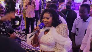 From Collapse to Redemption: Dr. Grace Boadu's Miraculous Testimony in Nacee's Powerful Performance