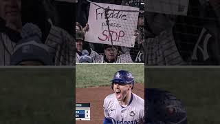 Fanáticos de los Yankees pidiendo a freeman que pare ya #freddiefreeman #worldseries #yankees #dodge