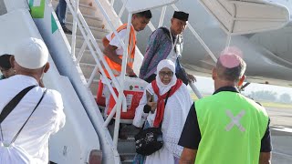 Jemaah Haji Aceh Tiba Kembali di Tanah Air