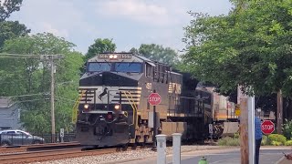 NS 4567 leads a late 26c with KCS 4567, Grey Ghost north through Glendale!